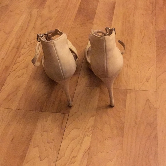 Gianni Bini Heels - Picture 3 of 4